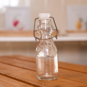 Botella de cristal con cierre clip